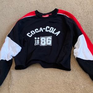 Coca Cola Cropped Crewneck !
